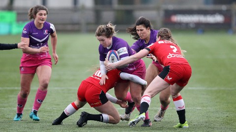 Lark Davies in action for Lightning vs Saracens. Image provided by Still Sport Photography.